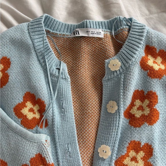 Zara Light Blue Floral Knit Cardigan and Tank Set with Orange Accents - Picture 2 of 2